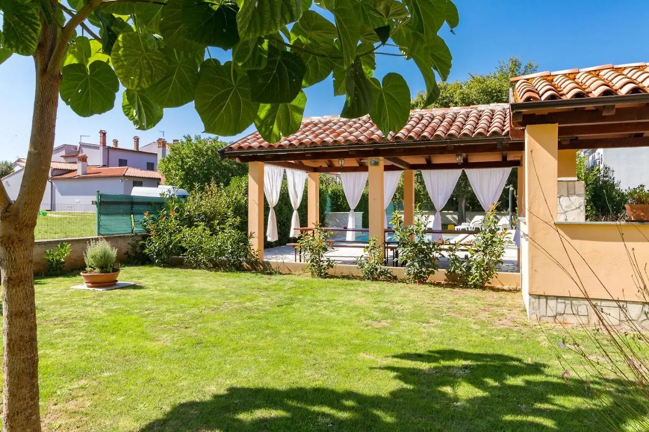 Apartments Kenđel Fažana